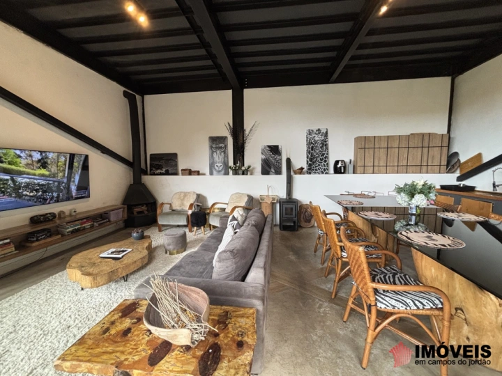 Casa Residencial para Venda - Campos do Jordão, Vila Inglesa - REF: CA0332 Imagem da galeria de fotos: Casa Residencial para Venda - Campos do Jordão, Vila Inglesa - REF: CA0332