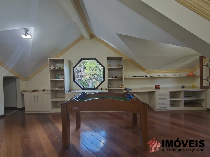 Casa Residencial para Venda - Campos do Jordão, Jardim Embaixador - REF: 2583 Imagem da galeria de fotos: Casa Residencial para Venda - Campos do Jordão, Jardim Embaixador - REF: 2583