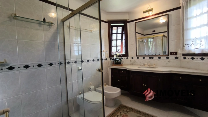 Casa Residencial para Venda - Campos do Jordão, Alto da Boa Vista - REF: CA0397 Imagem da galeria de fotos: Casa Residencial para Venda - Campos do Jordão, Alto da Boa Vista - REF: CA0397