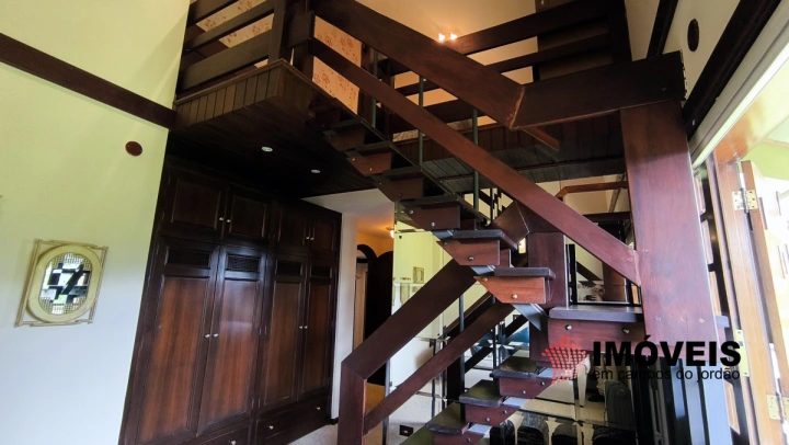 Casa Residencial para Venda - Campos do Jordão, Alto da Boa Vista - REF: CA0397 Imagem da galeria de fotos: Casa Residencial para Venda - Campos do Jordão, Alto da Boa Vista - REF: CA0397