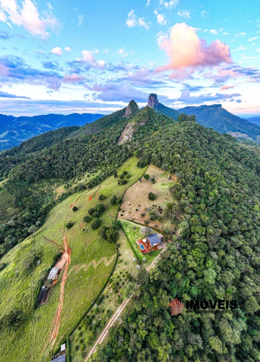 Sítio Residencial para Venda - São Bento do Sapucaí, São Bento do Sapucaí - REF: SI0009 Imagem da galeria de fotos: Sítio Residencial para Venda - São Bento do Sapucaí, São Bento do Sapucaí - REF: SI0009