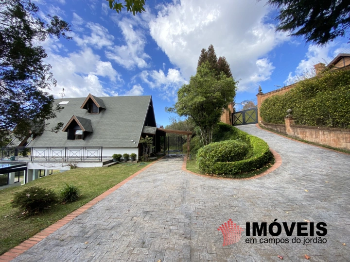 Casa Residencial para Venda - Campos do Jordão, Alto da Vila Inglesa - REF: CA0358 Imagem da galeria de fotos: Casa Residencial para Venda - Campos do Jordão, Alto da Vila Inglesa - REF: CA0358