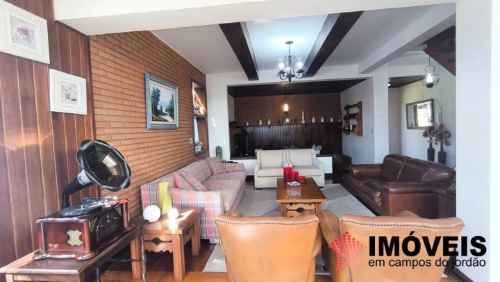 Casa Residencial para Venda - Campos do Jordão, Vila Everest - REF: CA0339 Imagem da galeria de fotos: Casa Residencial para Venda - Campos do Jordão, Vila Everest - REF: CA0339