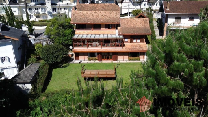 Casa Residencial para Venda - Campos do Jordão, Vila Everest - REF: CA0339 Imagem da galeria de fotos: Casa Residencial para Venda - Campos do Jordão, Vila Everest - REF: CA0339