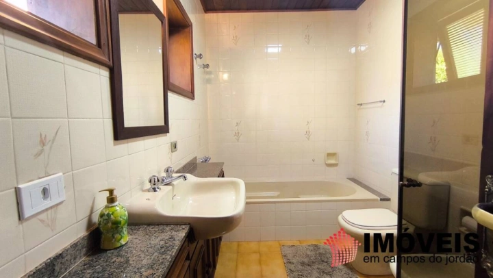 Casa Residencial para Venda - Campos do Jordão, Vila Everest - REF: CA0339 Imagem da galeria de fotos: Casa Residencial para Venda - Campos do Jordão, Vila Everest - REF: CA0339