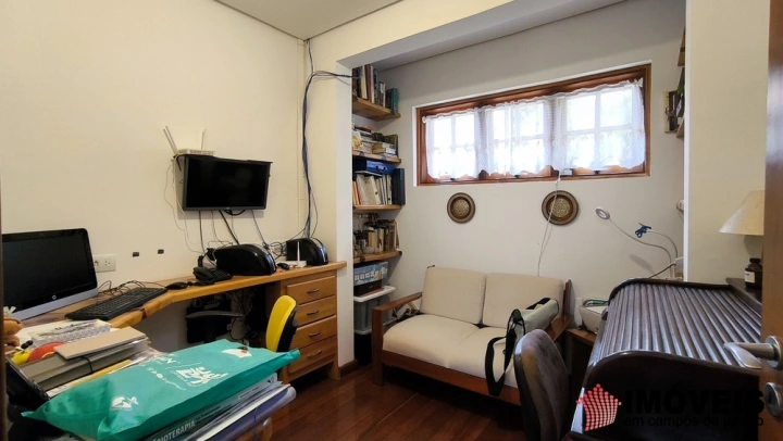 Imagem da galeria de fotos: Casa Residencial para Venda - Campos do Jordão, Jardim das Flores - REF: CA0319