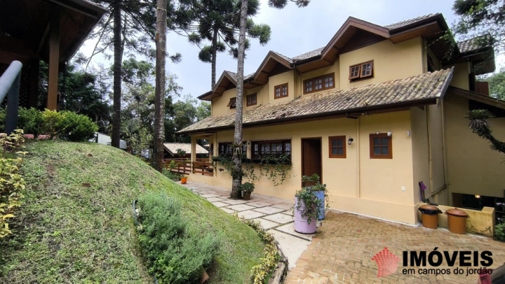 Imagem da galeria de fotos: Casa Residencial para Venda - Campos do Jordão, Jardim das Flores - REF: CA0319