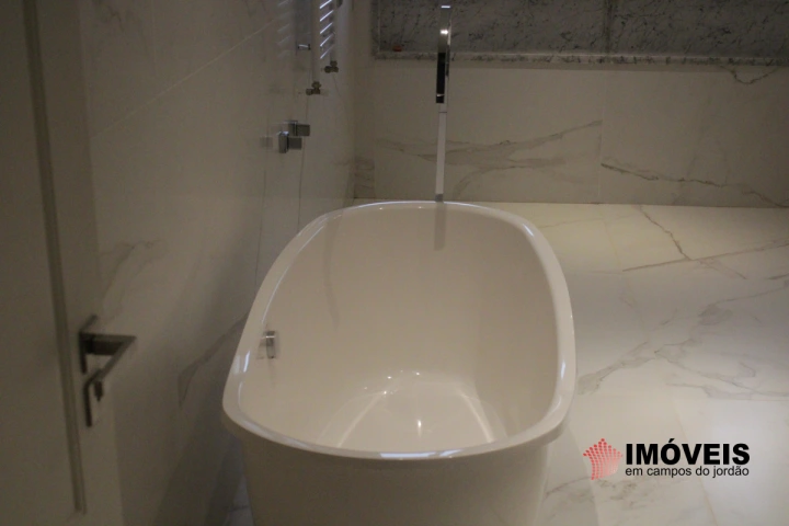 Casa Residencial para Venda - Campos do Jordão, Nova Capivari - REF: 2868 Imagem da galeria de fotos: Casa Residencial para Venda - Campos do Jordão, Nova Capivari - REF: 2868