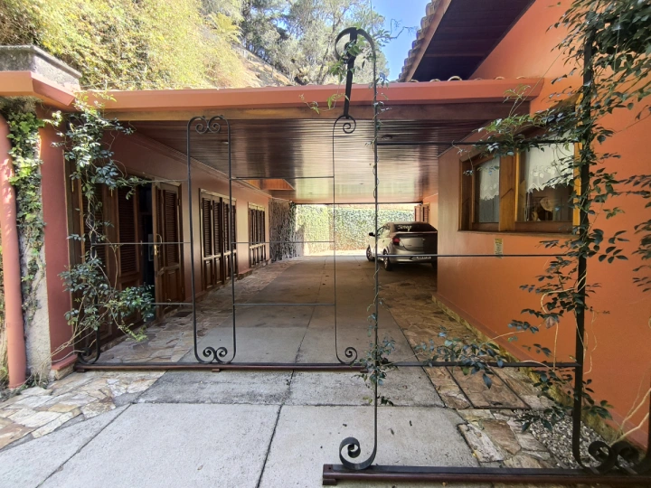 Casa Residencial para Venda - Campos do Jordão, Descansópolis - REF: CA0376 Imagem da galeria de fotos: Casa Residencial para Venda - Campos do Jordão, Descansópolis - REF: CA0376