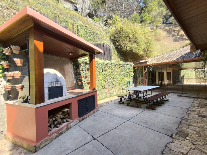 Casa Residencial para Venda - Campos do Jordão, Descansópolis - REF: CA0376 Imagem da galeria de fotos: Casa Residencial para Venda - Campos do Jordão, Descansópolis - REF: CA0376