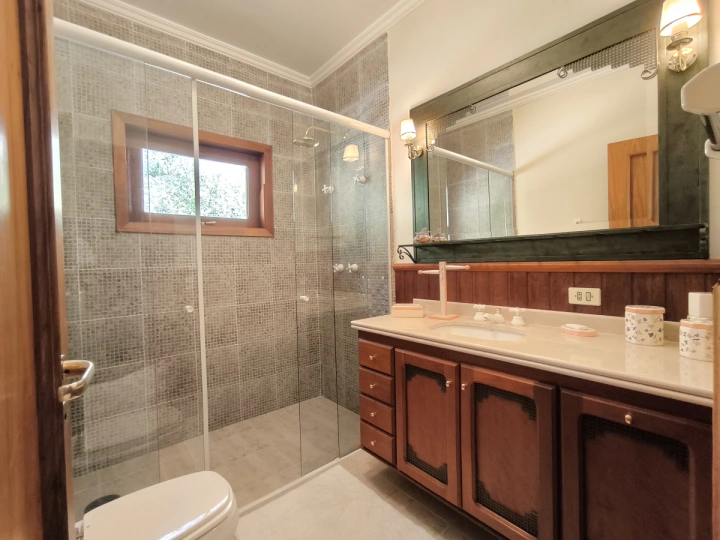 Casa Residencial para Venda - Campos do Jordão, Descansópolis - REF: CA0376 Imagem da galeria de fotos: Casa Residencial para Venda - Campos do Jordão, Descansópolis - REF: CA0376