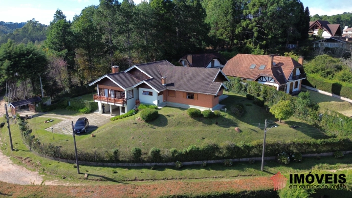 Casa Residencial para Venda - Campos do Jordão, Vila Abernéssia - REF: CA0347 Imagem da galeria de fotos: Casa Residencial para Venda - Campos do Jordão, Vila Abernéssia - REF: CA0347