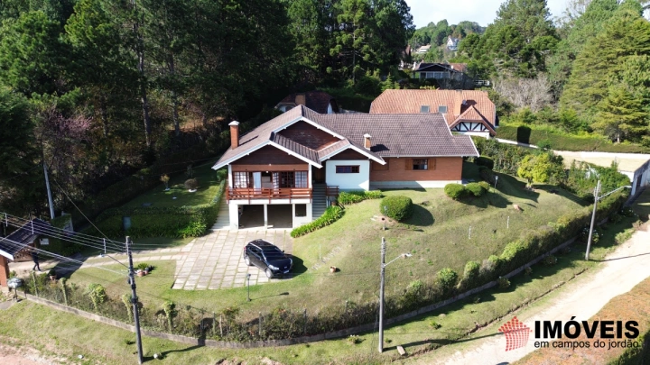 Casa Residencial para Venda - Campos do Jordão, Vila Abernéssia - REF: CA0347 Imagem da galeria de fotos: Casa Residencial para Venda - Campos do Jordão, Vila Abernéssia - REF: CA0347