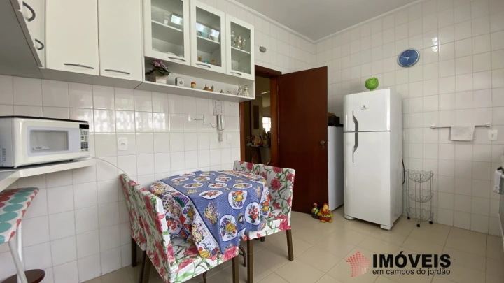 Apartamento Residencial para Venda - Campos do Jordão, Vila Capivari - REF: AP0009 Imagem da galeria de fotos: Apartamento Residencial para Venda - Campos do Jordão, Vila Capivari - REF: AP0009