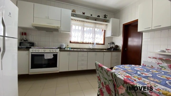 Apartamento Residencial para Venda - Campos do Jordão, Vila Capivari - REF: AP0009 Imagem da galeria de fotos: Apartamento Residencial para Venda - Campos do Jordão, Vila Capivari - REF: AP0009