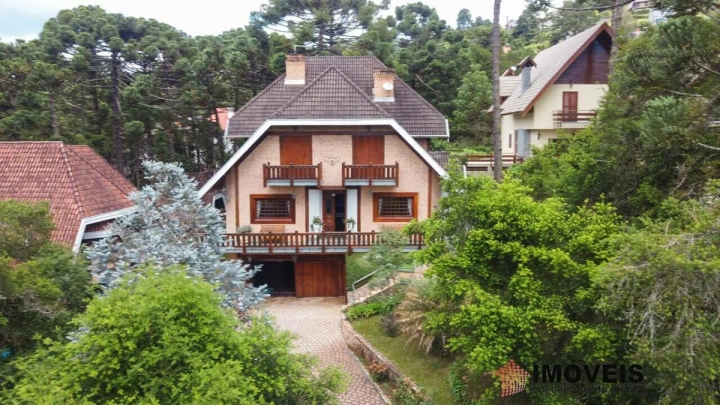 Casa Residencial para Venda - Campos do Jordão, Loteamento Véu da Noiva - REF: CA0015 Imagem da galeria de fotos: Casa Residencial para Venda - Campos do Jordão, Loteamento Véu da Noiva - REF: CA0015