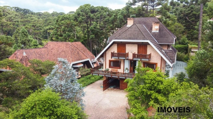 Casa Residencial para Venda - Campos do Jordão, Loteamento Véu da Noiva - REF: CA0015 Imagem da galeria de fotos: Casa Residencial para Venda - Campos do Jordão, Loteamento Véu da Noiva - REF: CA0015