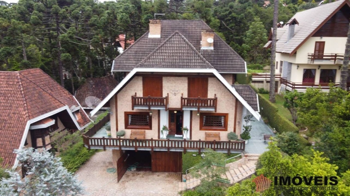Casa Residencial para Venda - Campos do Jordão, Loteamento Véu da Noiva - REF: CA0015 Imagem da galeria de fotos: Casa Residencial para Venda - Campos do Jordão, Loteamento Véu da Noiva - REF: CA0015