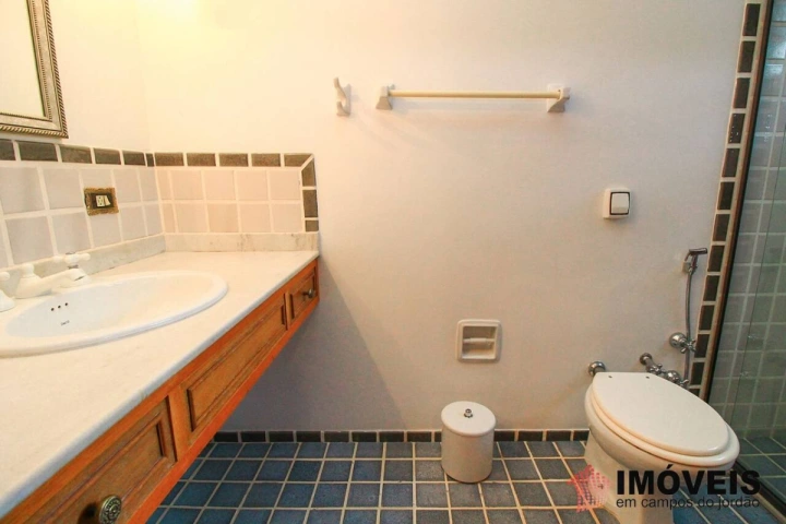 Casa Residencial para Venda - Campos do Jordão, Loteamento Véu da Noiva - REF: CA0015 Imagem da galeria de fotos: Casa Residencial para Venda - Campos do Jordão, Loteamento Véu da Noiva - REF: CA0015