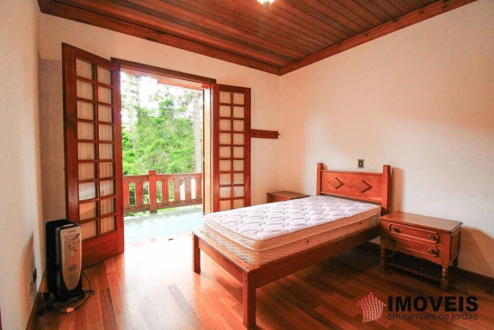 Casa Residencial para Venda - Campos do Jordão, Loteamento Véu da Noiva - REF: CA0015 Imagem da galeria de fotos: Casa Residencial para Venda - Campos do Jordão, Loteamento Véu da Noiva - REF: CA0015