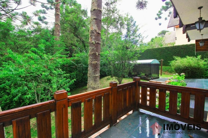 Casa Residencial para Venda - Campos do Jordão, Loteamento Véu da Noiva - REF: CA0015 Imagem da galeria de fotos: Casa Residencial para Venda - Campos do Jordão, Loteamento Véu da Noiva - REF: CA0015