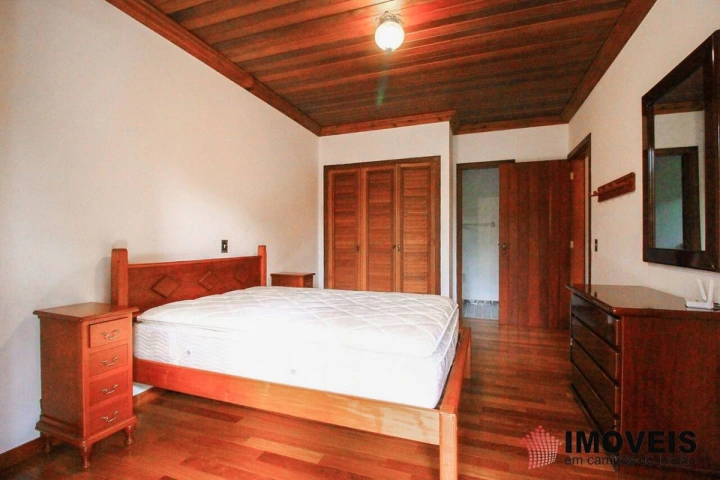 Casa Residencial para Venda - Campos do Jordão, Loteamento Véu da Noiva - REF: CA0015 Imagem da galeria de fotos: Casa Residencial para Venda - Campos do Jordão, Loteamento Véu da Noiva - REF: CA0015