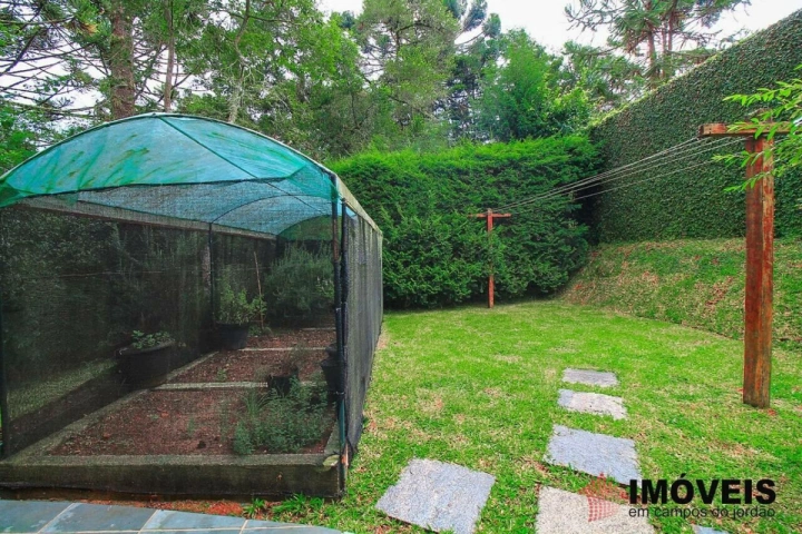 Casa Residencial para Venda - Campos do Jordão, Loteamento Véu da Noiva - REF: CA0015 Imagem da galeria de fotos: Casa Residencial para Venda - Campos do Jordão, Loteamento Véu da Noiva - REF: CA0015