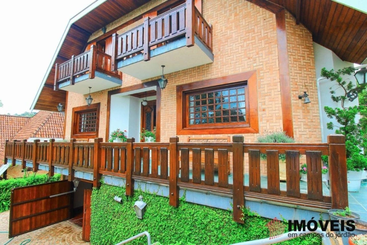 Casa Residencial para Venda - Campos do Jordão, Loteamento Véu da Noiva - REF: CA0015 Imagem da galeria de fotos: Casa Residencial para Venda - Campos do Jordão, Loteamento Véu da Noiva - REF: CA0015