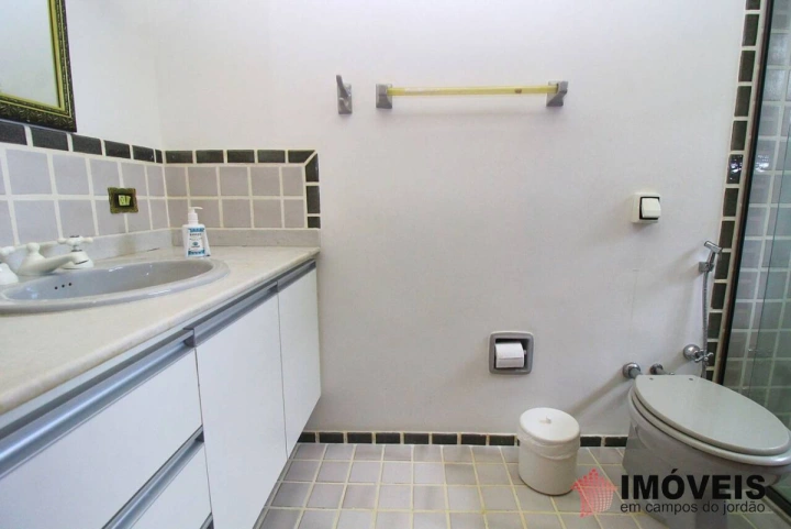 Casa Residencial para Venda - Campos do Jordão, Loteamento Véu da Noiva - REF: CA0015 Imagem da galeria de fotos: Casa Residencial para Venda - Campos do Jordão, Loteamento Véu da Noiva - REF: CA0015