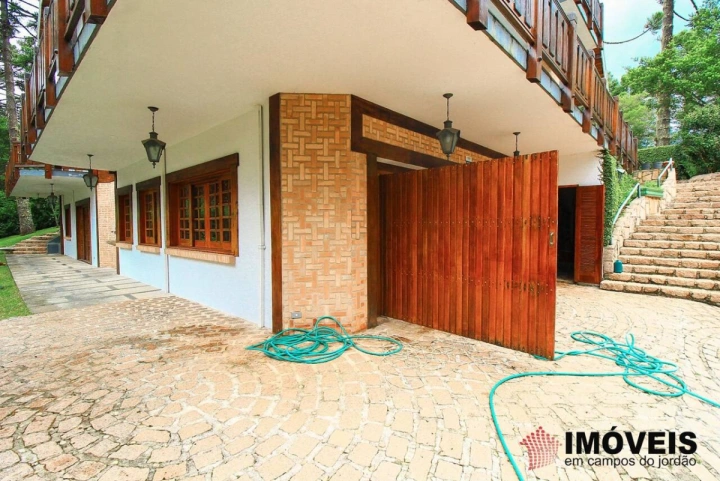 Casa Residencial para Venda - Campos do Jordão, Loteamento Véu da Noiva - REF: CA0015 Imagem da galeria de fotos: Casa Residencial para Venda - Campos do Jordão, Loteamento Véu da Noiva - REF: CA0015