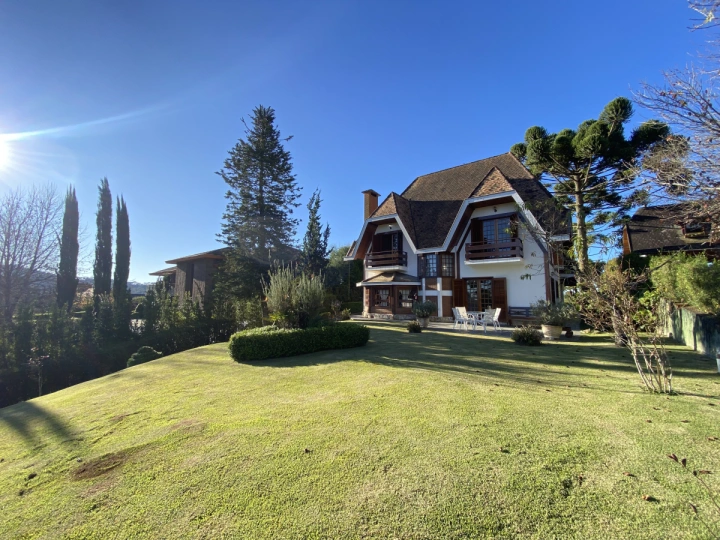 Casa Residencial para Venda - Campos do Jordão, Jardim Véu da Noiva - REF: CA0351 Imagem da galeria de fotos: Casa Residencial para Venda - Campos do Jordão, Jardim Véu da Noiva - REF: CA0351