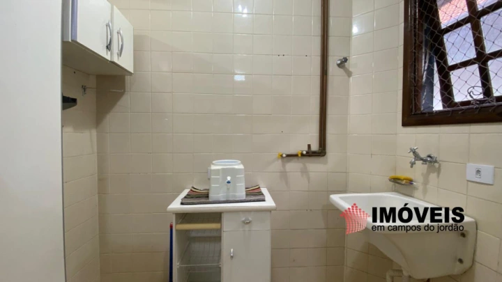 Apartamento Residencial para Locação Mensal/Anual - Campos do Jordão, Vila Abernéssia - REF: AP0164 Imagem da galeria de fotos: Apartamento Residencial para Locação Mensal/Anual - Campos do Jordão, Vila Abernéssia - REF: AP0164