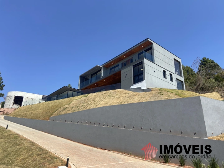 Casa Residencial para Venda - Campos do Jordão, Descansópolis - REF: CA0369 Imagem da galeria de fotos: Casa Residencial para Venda - Campos do Jordão, Descansópolis - REF: CA0369