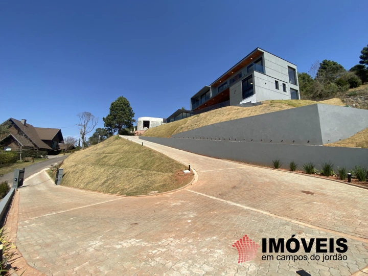 Casa Residencial para Venda - Campos do Jordão, Descansópolis - REF: CA0369 Imagem da galeria de fotos: Casa Residencial para Venda - Campos do Jordão, Descansópolis - REF: CA0369