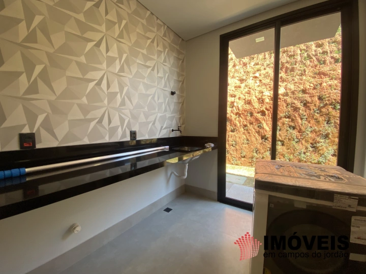 Casa Residencial para Venda - Campos do Jordão, Descansópolis - REF: CA0369 Imagem da galeria de fotos: Casa Residencial para Venda - Campos do Jordão, Descansópolis - REF: CA0369