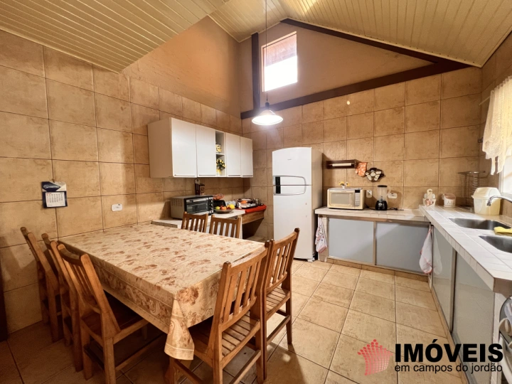 Casa Residencial para Venda - Campos do Jordão, Descansópolis - REF: CA0370 Imagem da galeria de fotos: Casa Residencial para Venda - Campos do Jordão, Descansópolis - REF: CA0370