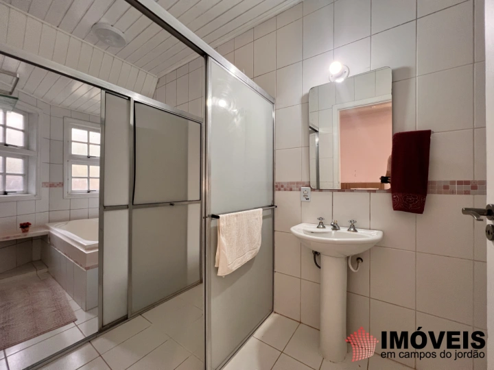 Casa Residencial para Venda - Campos do Jordão, Descansópolis - REF: CA0370 Imagem da galeria de fotos: Casa Residencial para Venda - Campos do Jordão, Descansópolis - REF: CA0370