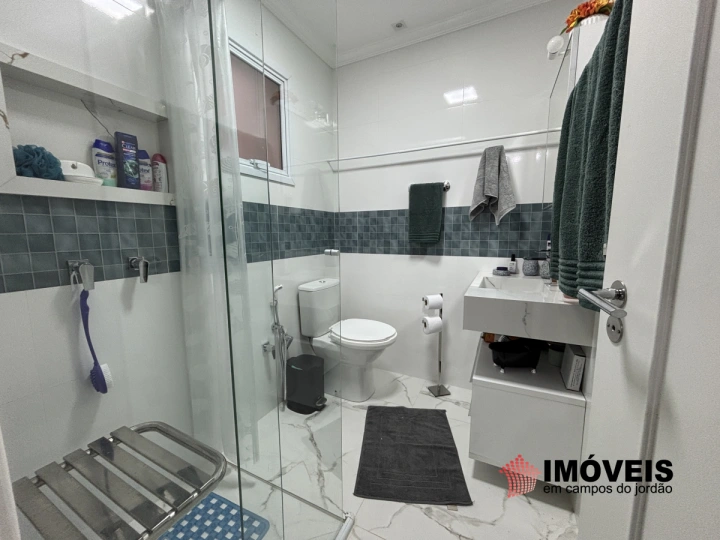 Apartamento Residencial para Venda - Campos do Jordão, Vila Abernéssia - REF: AD0033 Imagem da galeria de fotos: Apartamento Residencial para Venda - Campos do Jordão, Vila Abernéssia - REF: AD0033