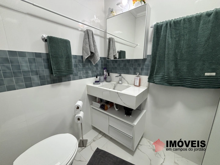 Apartamento Residencial para Venda - Campos do Jordão, Vila Abernéssia - REF: AD0033 Imagem da galeria de fotos: Apartamento Residencial para Venda - Campos do Jordão, Vila Abernéssia - REF: AD0033