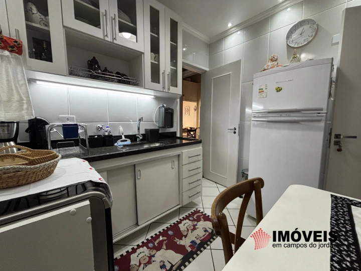 Apartamento Residencial para Venda - Campos do Jordão, Vila Abernéssia - REF: AD0033 Imagem da galeria de fotos: Apartamento Residencial para Venda - Campos do Jordão, Vila Abernéssia - REF: AD0033