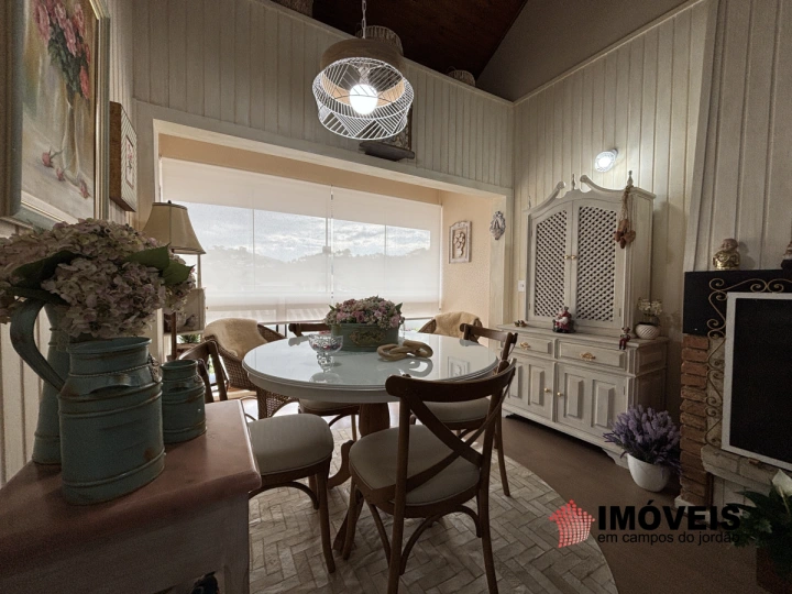 Apartamento Residencial para Venda - Campos do Jordão, Vila Abernéssia - REF: AD0033 Imagem da galeria de fotos: Apartamento Residencial para Venda - Campos do Jordão, Vila Abernéssia - REF: AD0033