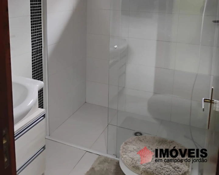 Casa Residencial para Locação Mensal/Anual - Campos do Jordão, Vila Nova Suiça - REF: CA0422 Imagem da galeria de fotos: Casa Residencial para Locação Mensal/Anual - Campos do Jordão, Vila Nova Suiça - REF: CA0422