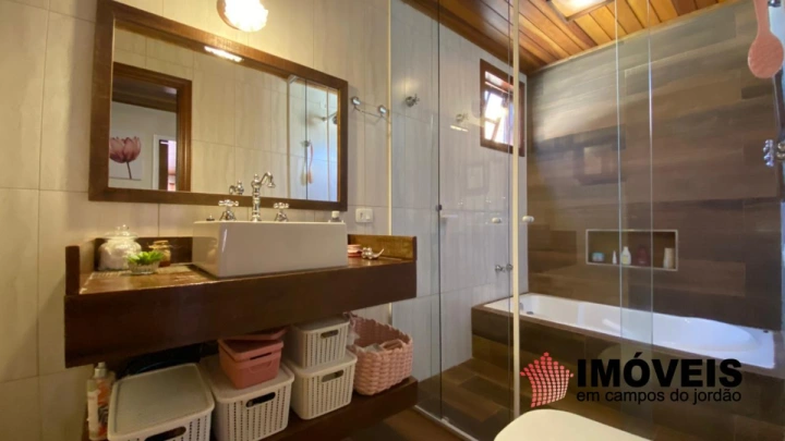 Imagem da galeria de fotos: Casa Residencial para Venda - Campos do Jordão, Vista Alegre - REF: CA0423