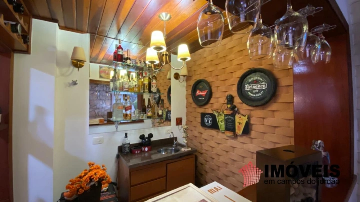 Imagem da galeria de fotos: Casa Residencial para Venda - Campos do Jordão, Vista Alegre - REF: CA0423