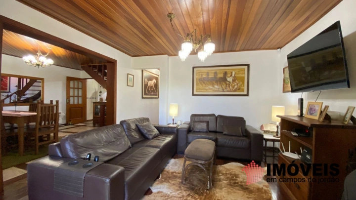 Imagem da galeria de fotos: Casa Residencial para Venda - Campos do Jordão, Vila Nova Suiça - REF: CA0424