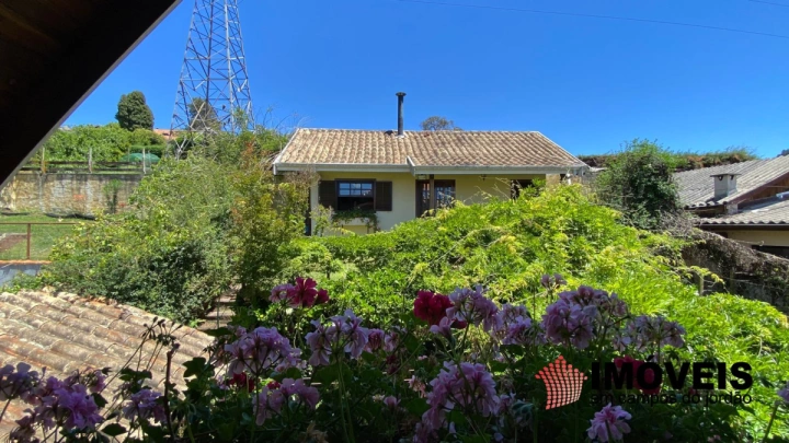 Imagem da galeria de fotos: Casa Residencial para Venda - Campos do Jordão, Vila Nova Suiça - REF: CA0424