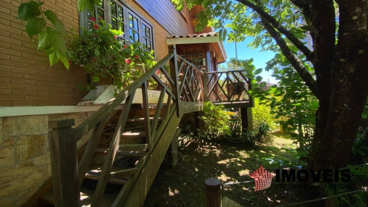 Imagem da galeria de fotos: Casa Residencial para Venda - Campos do Jordão, Vila Nova Suiça - REF: CA0424