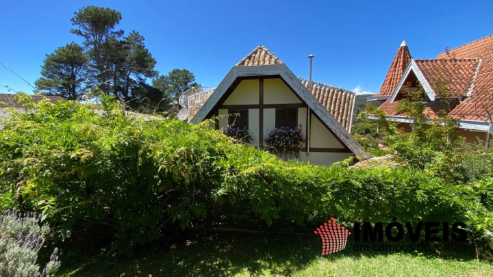 Imagem da galeria de fotos: Casa Residencial para Venda - Campos do Jordão, Vila Nova Suiça - REF: CA0424