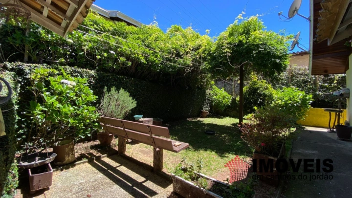 Imagem da galeria de fotos: Casa Residencial para Venda - Campos do Jordão, Vila Nova Suiça - REF: CA0424