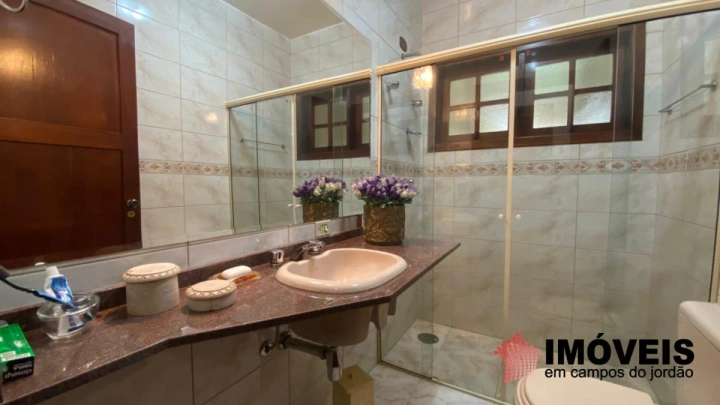 Casa Residencial para Venda - Campos do Jordão, Vila São Francisco - REF: CA0428 Imagem da galeria de fotos: Casa Residencial para Venda - Campos do Jordão, Vila São Francisco - REF: CA0428